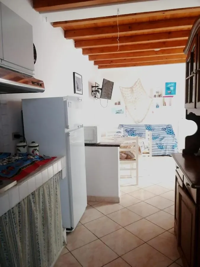 La Casetta Di Mondello Vicina Al Mare 0*,  Ιταλία
